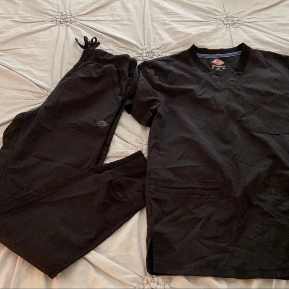 Dickies scrubs  Xs